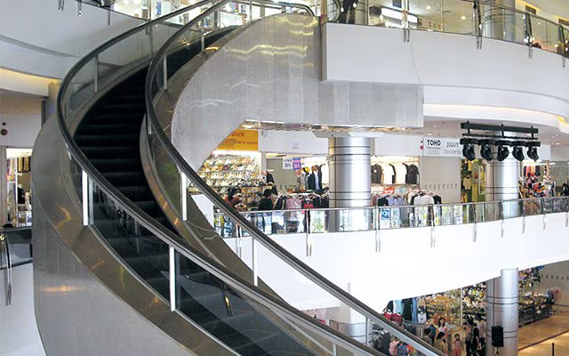 Mitsubishi Electric escalators for commercial facilities and public spaces